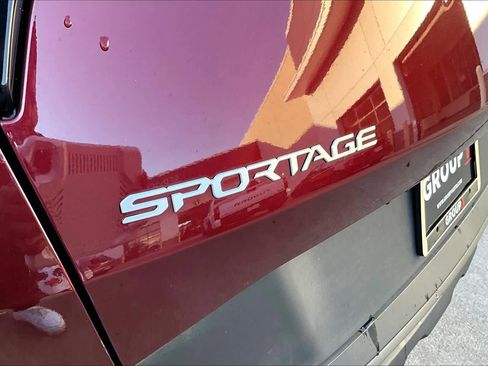 Used 2023 Kia Sportage X-Pro Prestige AWD/4WD image 31