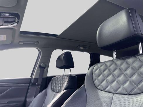 Used 2021 Hyundai Santa Fe SEL Premium AWD/4WD image 18