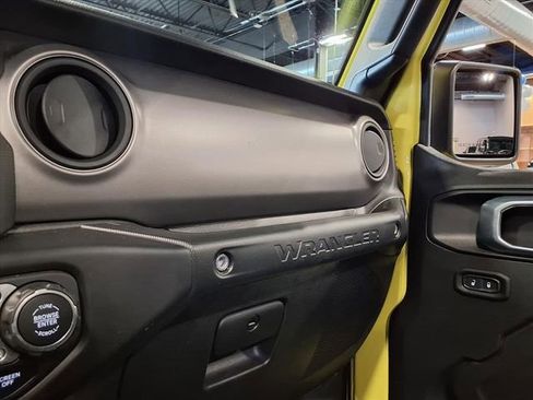 Certified 2023 Jeep Wrangler Unlimited Sport w/ Sun And Sound Package AWD/4WD image 24