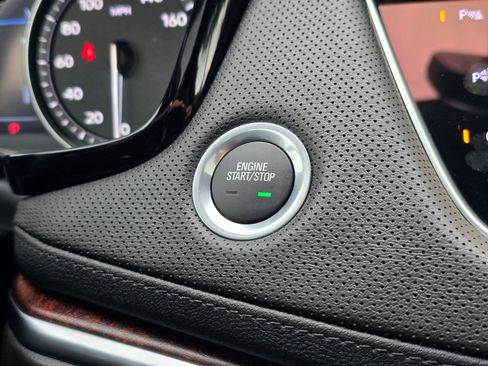 Used 2024 Cadillac XT5 Premium Luxury w/ Technology Package image 28