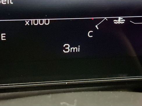 New 2026 GMC Terrain Denali w/ LPO, Black Badging Package image 12