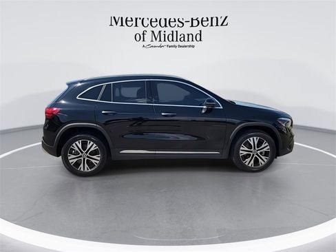 New 2025 Mercedes-Benz GLA 250 image 9