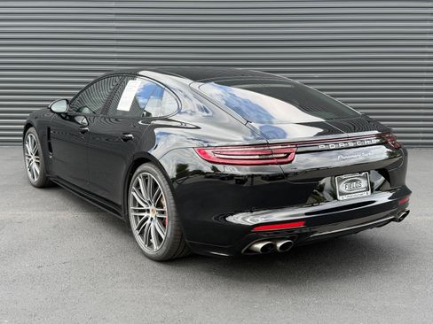 Used 2017 Porsche Panamera Turbo AWD/4WD image 3