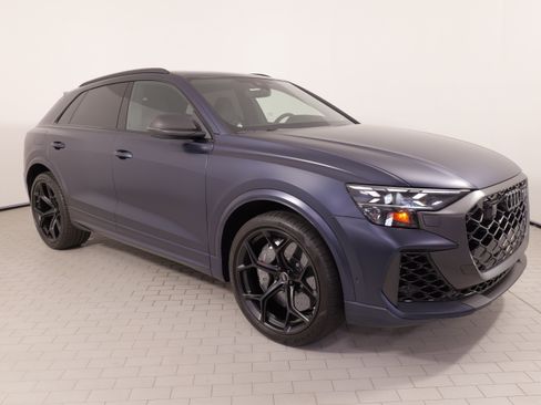 Used 2025 Audi RS Q8 performance AWD/4WD image 8