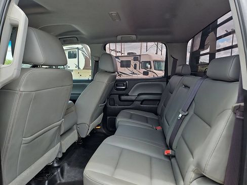 Used 2017 Chevrolet Silverado 3500 W/T w/ WT Convenience Package AWD/4WD image 17