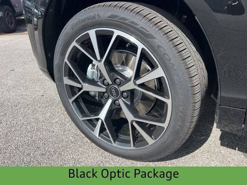 New 2026 Audi Q3 quattro 2.0T image 5