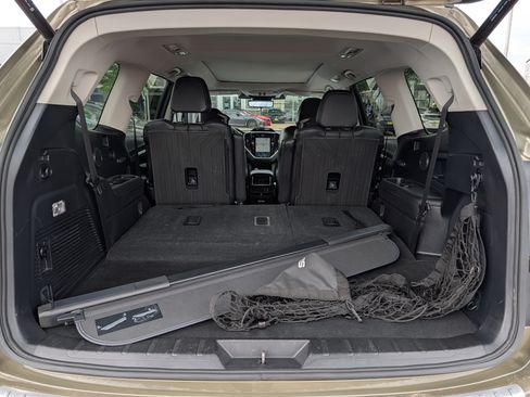 Used 2024 Subaru Ascent Touring AWD/4WD image 18
