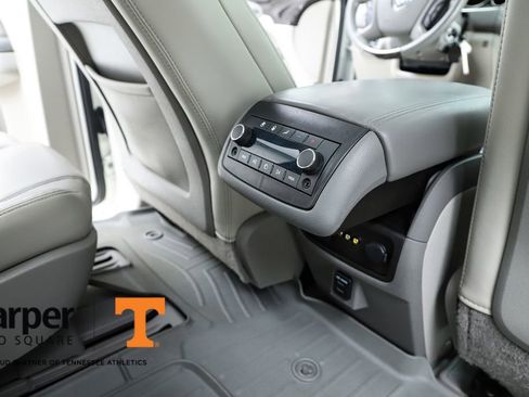 Used 2015 Buick Enclave Premium w/ Experience Buick Package image 39