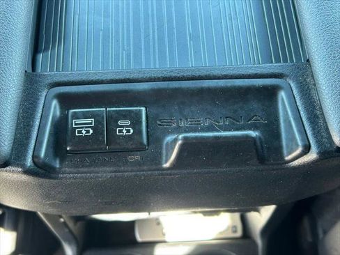 Certified 2023 Toyota Sienna XSE w/ XSE Plus Package image 25