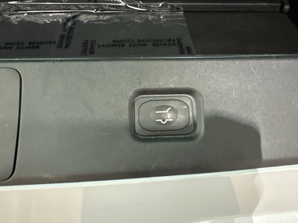 Used 2025 Ford Expedition Tremor AWD/4WD image 41