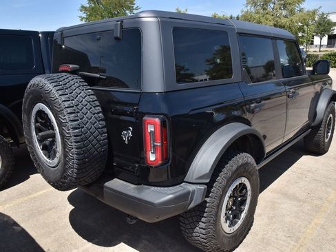 Used 2024 Ford Bronco Badlands AWD/4WD image 5