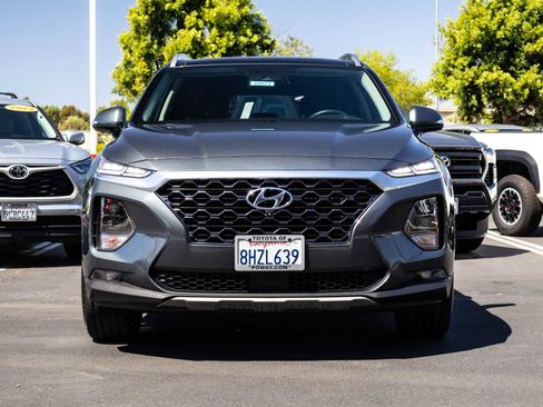 Used 2019 Hyundai Santa Fe FWD image 2