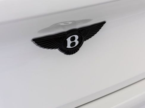 Used 2025 Bentley Continental GTC image 14