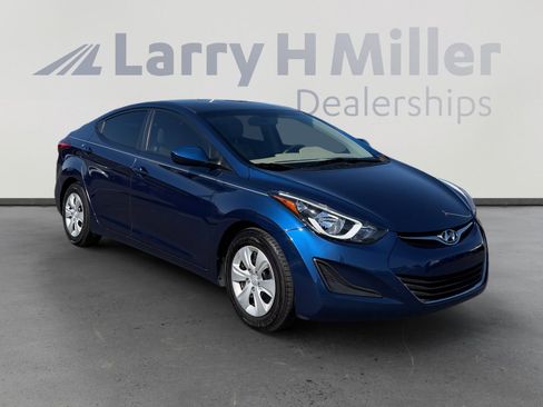 Used 2016 Hyundai Elantra SE image 7