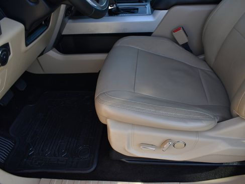 Used 2015 Ford F150 Lariat w/ Equipment Group 502A Luxury image 26