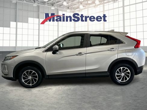 Used 2020 Mitsubishi Eclipse Cross ES FWD image 2