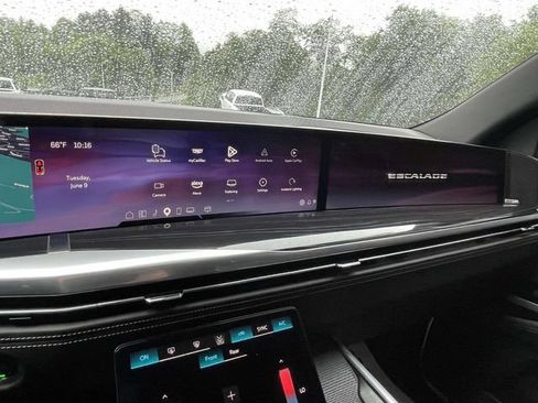 Used 2025 Cadillac Escalade Sport w/ LPO, ONYX Package AWD/4WD image 25