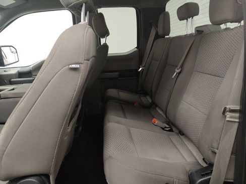 Used 2019 Ford F150 XLT w/ Equipment Group 301A Mid RWD image 18