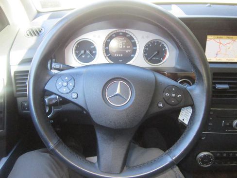Used 2012 Mercedes-Benz GLK 350 4MATIC image 12