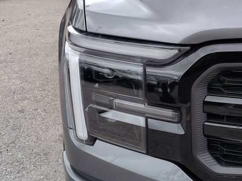 Used 2024 Ford F150 Lariat w/ FX4 Off-Road Package AWD/4WD image 10