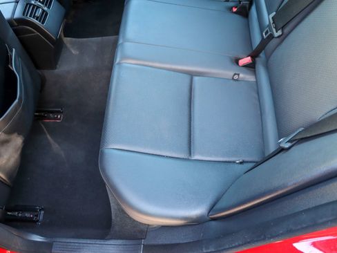 Used 2014 Mercedes-Benz C 250 Sedan image 18