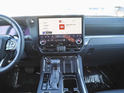 Used 2025 Lexus GX 550 550 Luxury+ image 11