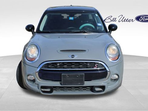 Used 2015 MINI Cooper S image 2