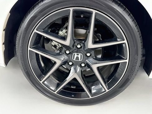 Certified 2024 Honda Civic Sport Touring image 33