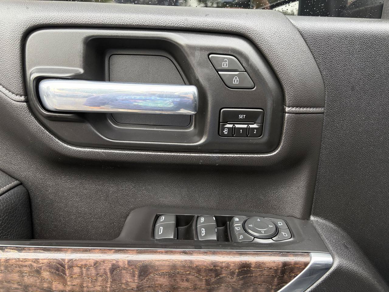 Used 2020 GMC Sierra 2500 Denali w/ Denali Ultimate Package AWD/4WD image 19