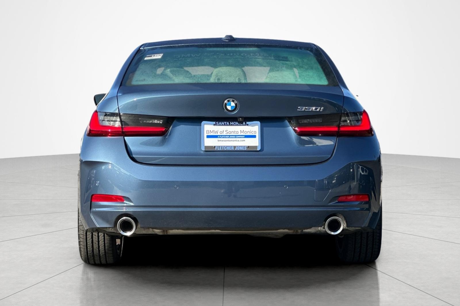 Used 2026 BMW 330i Sedan w/ Convenience Package RWD image 4