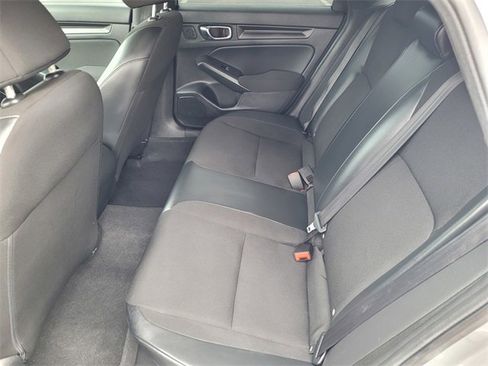 Used 2022 Honda Civic Sport image 8
