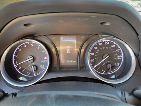 Used 2020 Toyota Camry LE image 17