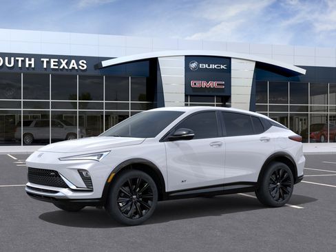 New 2026 Buick Envista Sport Touring image 2