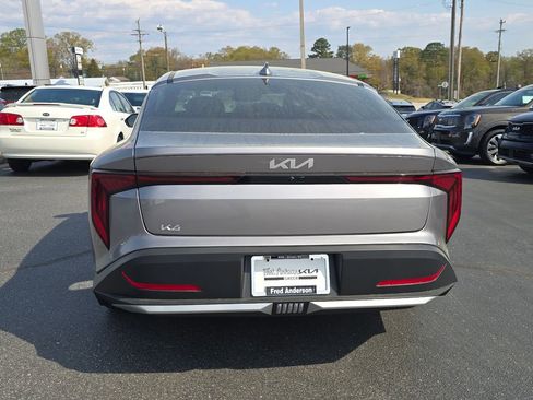 New 2026 Kia K4 LXS image 4