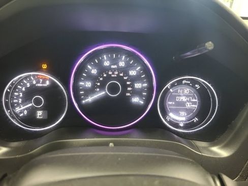 Used 2021 Honda HR-V Sport image 27
