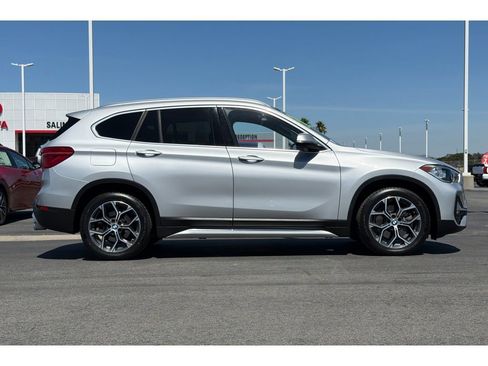Used 2020 BMW X1 xDrive28i w/ Convenience Package AWD/4WD image 3