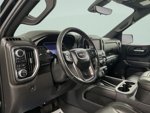 Used 2019 GMC Sierra 1500 AT4 w/ Off Road Performance Package AWD/4WD image 12