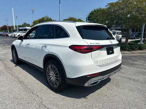 Used 2026 Mercedes-Benz GLC 300 4MATIC image 4