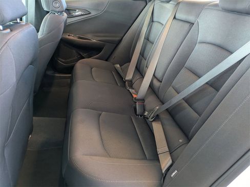 Used 2024 Chevrolet Malibu LT image 17