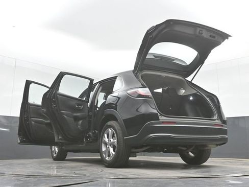 Used 2025 Honda HR-V LX image 55