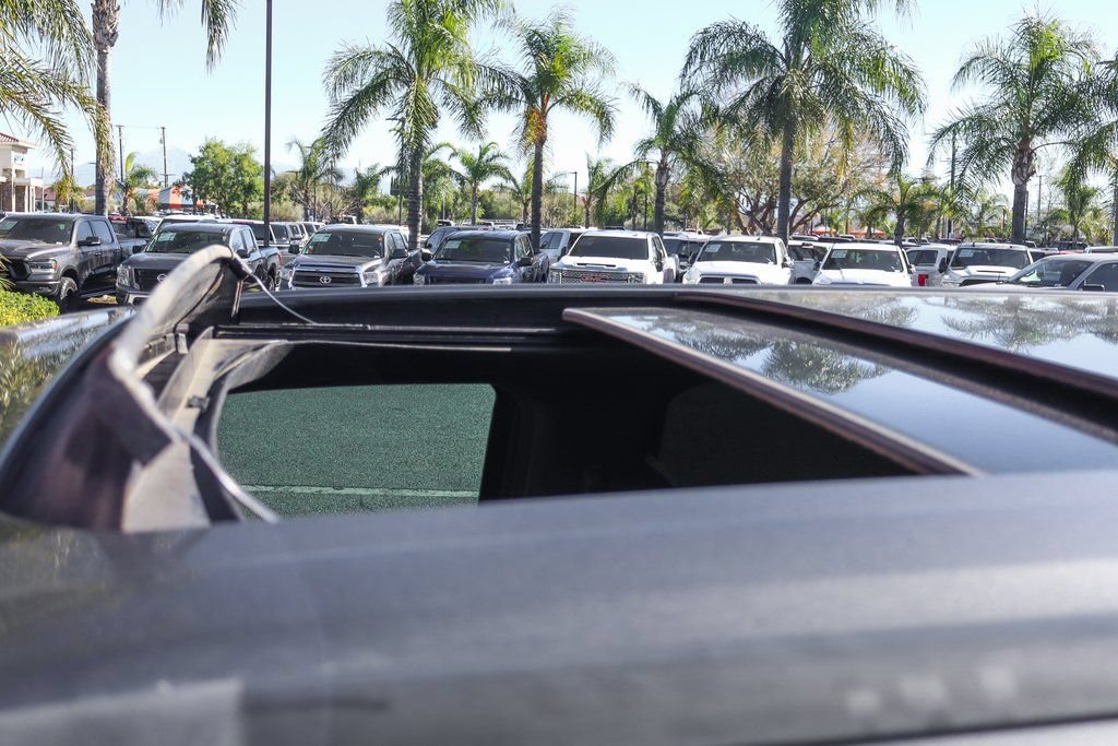 Used 2022 Ford F250 Platinum w/ Tremor Off-Road Package AWD/4WD image 31