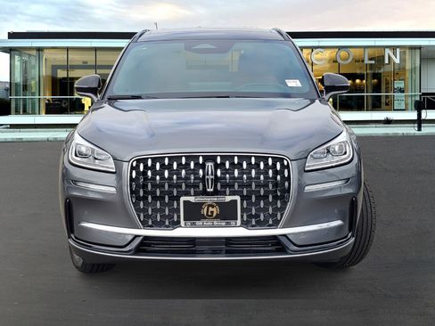 New 2025 Lincoln Corsair Reserve w/ Equipment Group 202A image 2