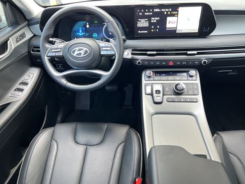 Used 2025 Hyundai Palisade SEL FWD image 28