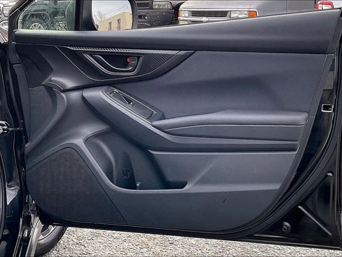 Used 2018 Subaru Crosstrek 2.0i Premium image 21