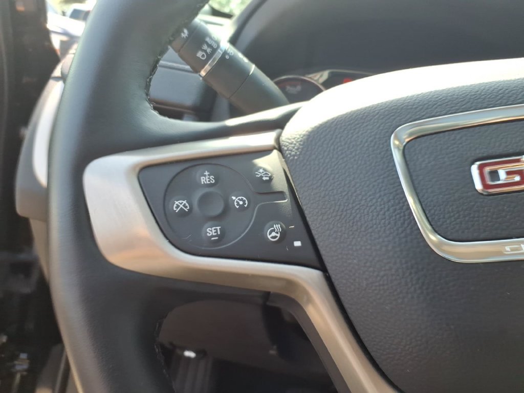 Used 2023 GMC Terrain Denali AWD/4WD image 15
