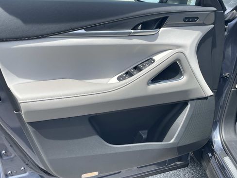 Used 2026 INFINITI QX60 Luxe w/ Cargo Package FWD image 13
