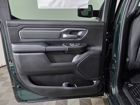 New 2026 RAM 1500 4x4 Crew Cab image 23