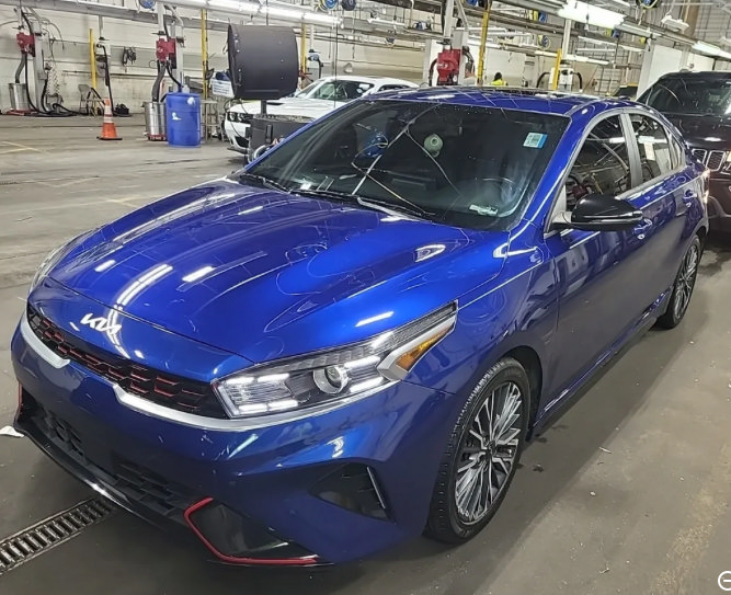 Used 2024 Kia Forte GT-Line w/ GT-Line Premium Package FWD image 1