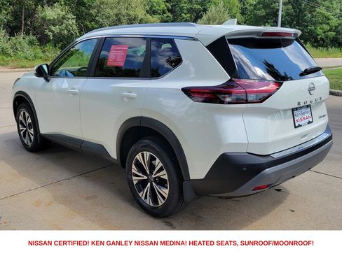 Certified 2023 Nissan Rogue SV w/ SV Premium B Package AWD/4WD image 5