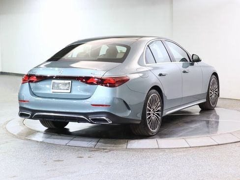 Certified 2024 Mercedes-Benz E 350 4MATIC Sedan w/ Airmatic Package image 13